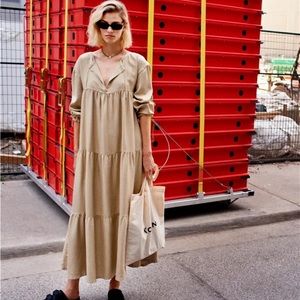 Bundle of Kotn Poet Dress in Beige and White